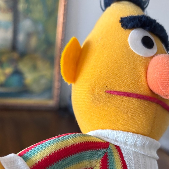 Sweetest Vintage Bert - Picture 9 of 10